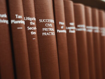 sunshine coast litigation lawyers in Queensland civil and commercial disputes