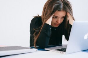 debt collection lawyers sunshine coast noosa
