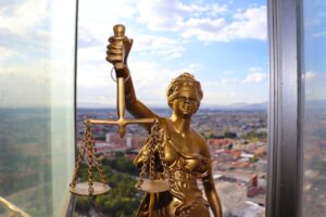 Defending a Case in Court – 4 Things to Consider from a Sunshine Coast Lawyer